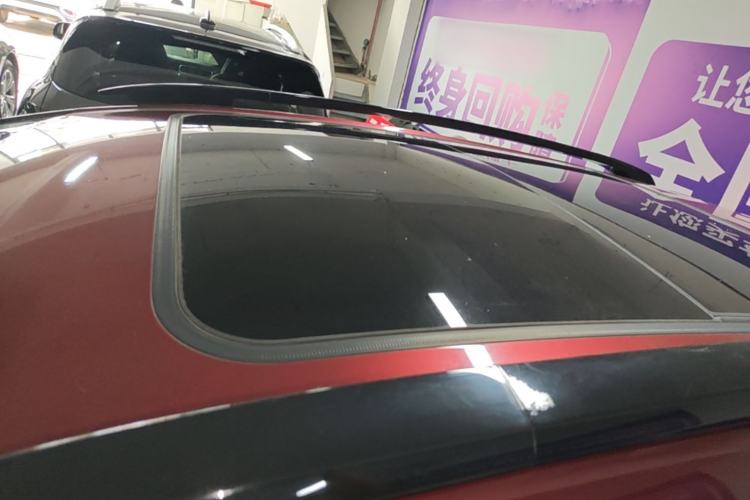 Used DS 6 2018 30THP P-Line Sport Model Roof
