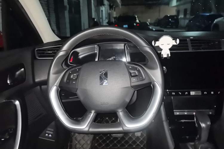 Used DS 6 2018 30THP Prestige Edition Steering Wheel