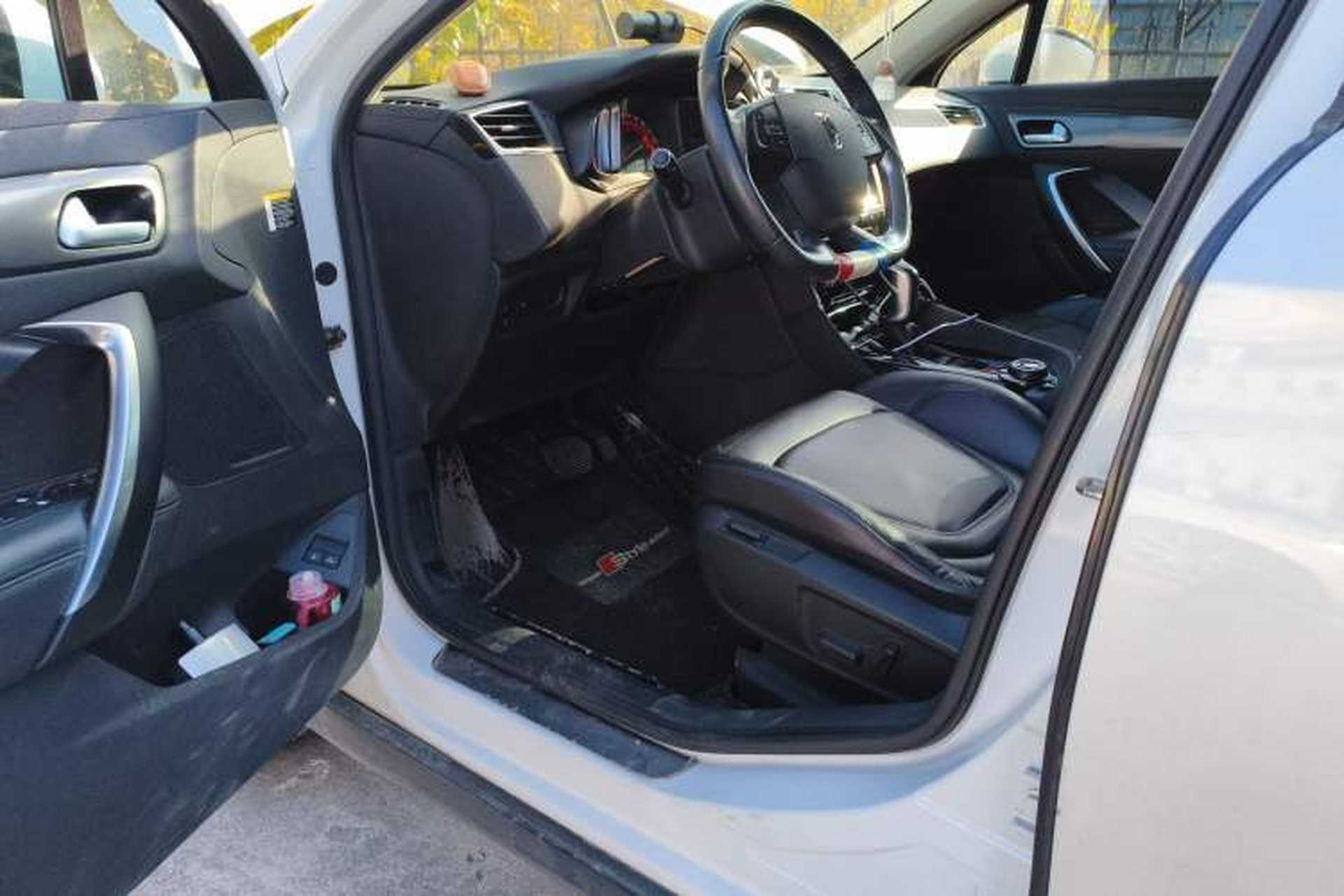 Used DS 6 2018 30THP Prestige Edition Driver Seat