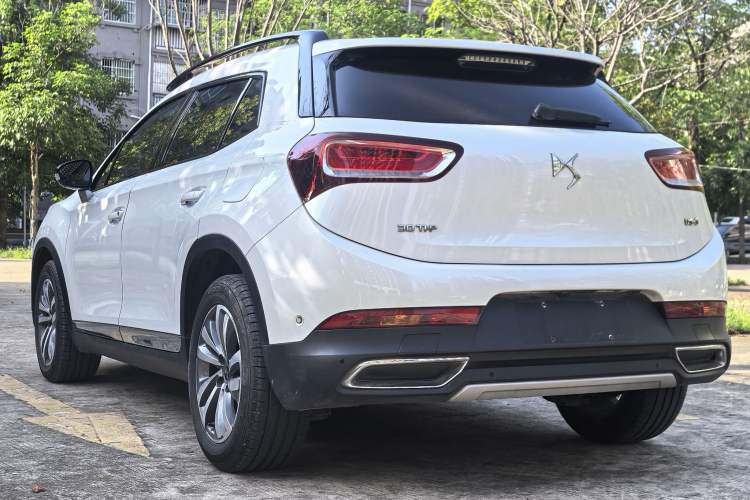 Used DS 6 2018 30THP Prestige Edition Exterior 4