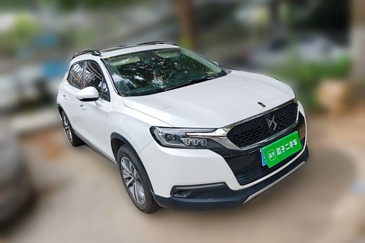 Used DS 6 2018 30THP Prestige Edition Front Right 45 Deg