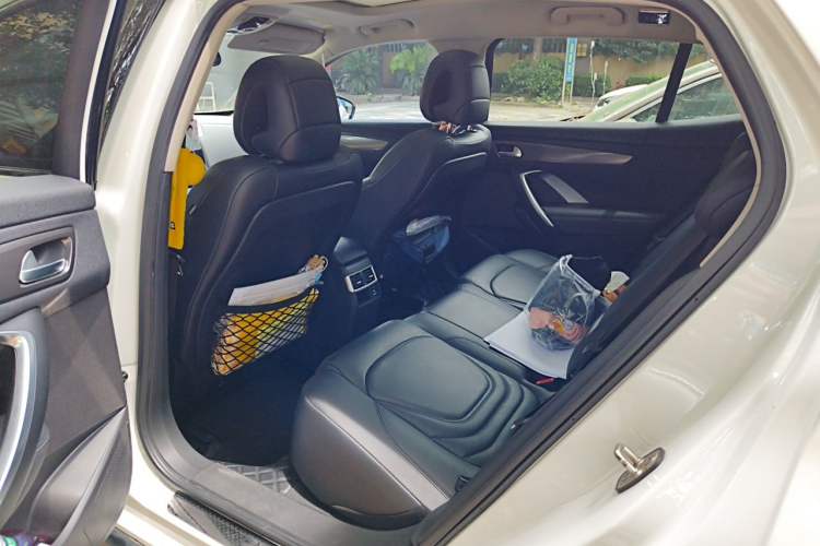 Used DS 6 2018 30THP Prestige Edition Left Rear Seat