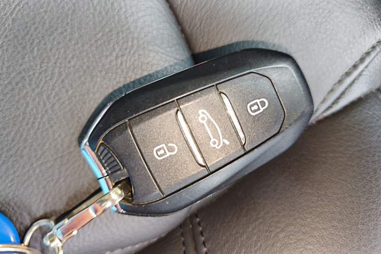 Used DS 6 2018 30THP Prestige Edition Vehicle Key