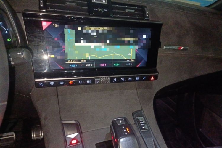 Used DS 7 2018 45THP Sport Pioneer Edition Audio And AC Panel