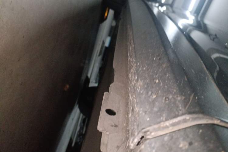 Used DS 7 2018 45THP Sport Pioneer Edition Chassis Front Right