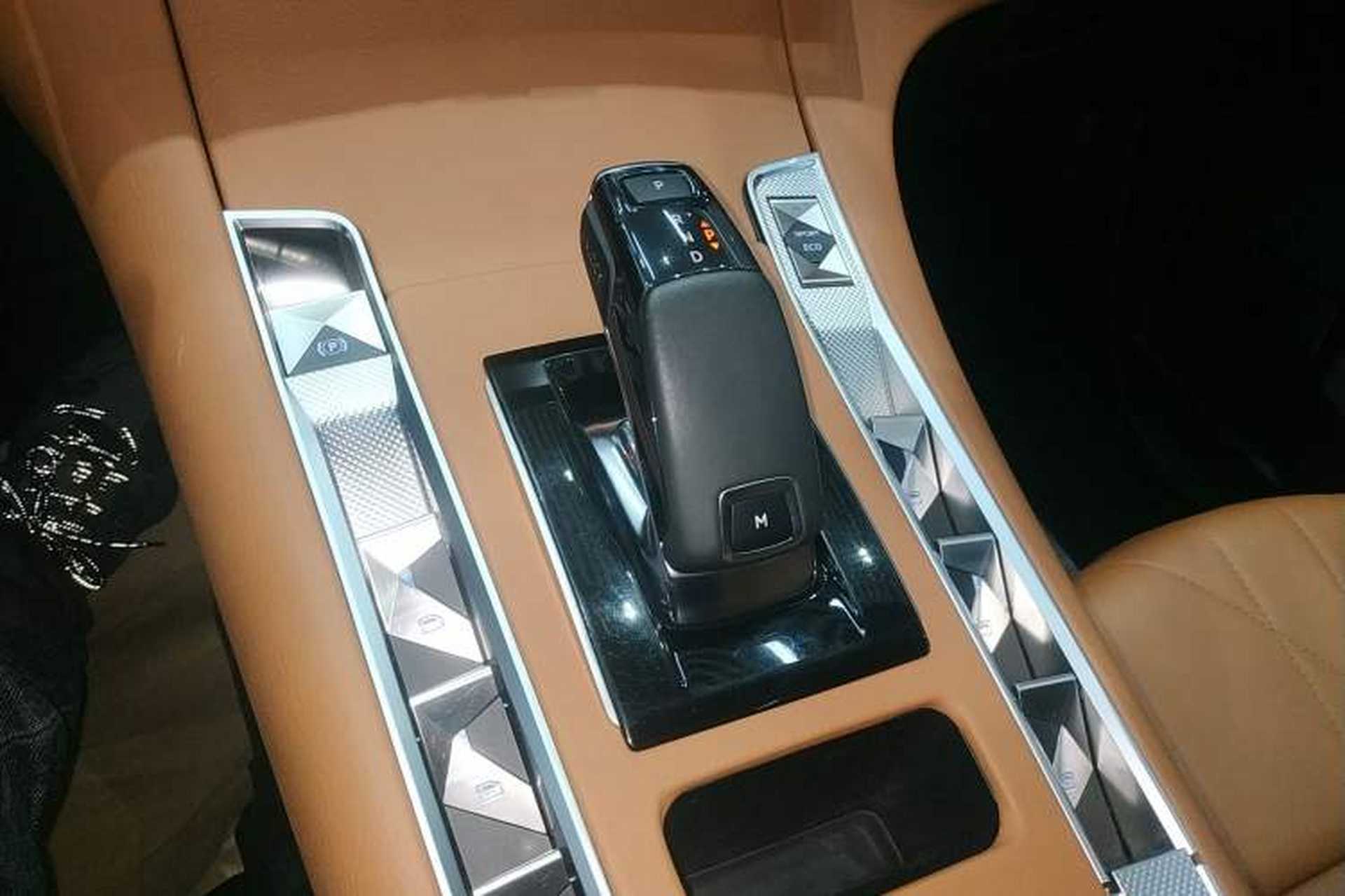 Used DS 7 2018 45THP Rivoli Prestige Edition Gear Lever