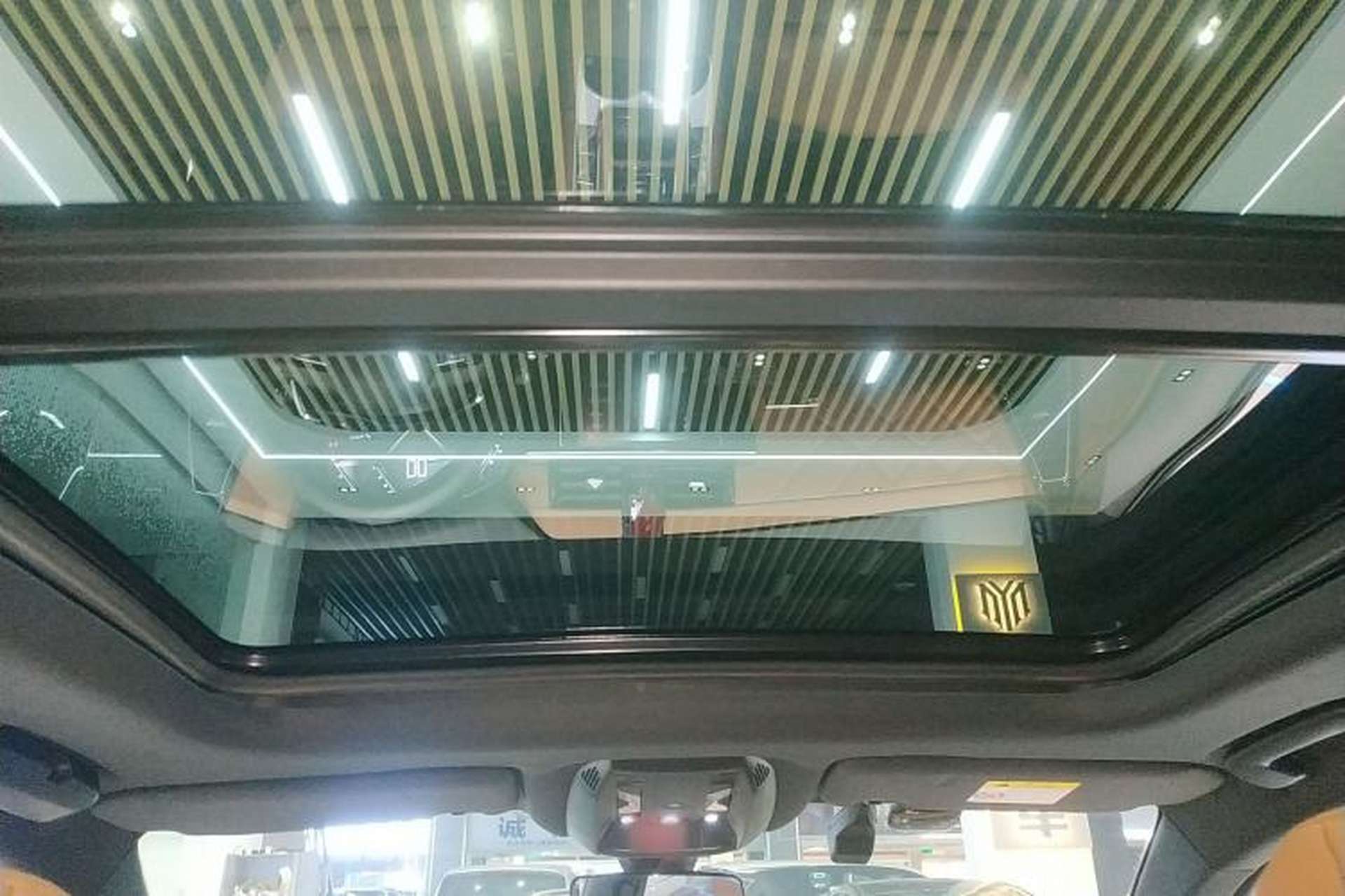 Used DS 7 2018 45THP Rivoli Prestige Edition Headliner