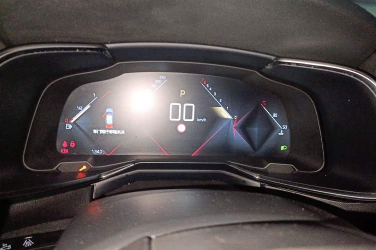 Used DS 7 2018 45THP Sport Pioneer Edition Instrument Cluster