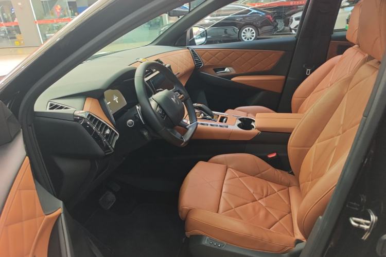 Used DS 7 2018 45THP Rivoli Prestige Edition Left Front Seat