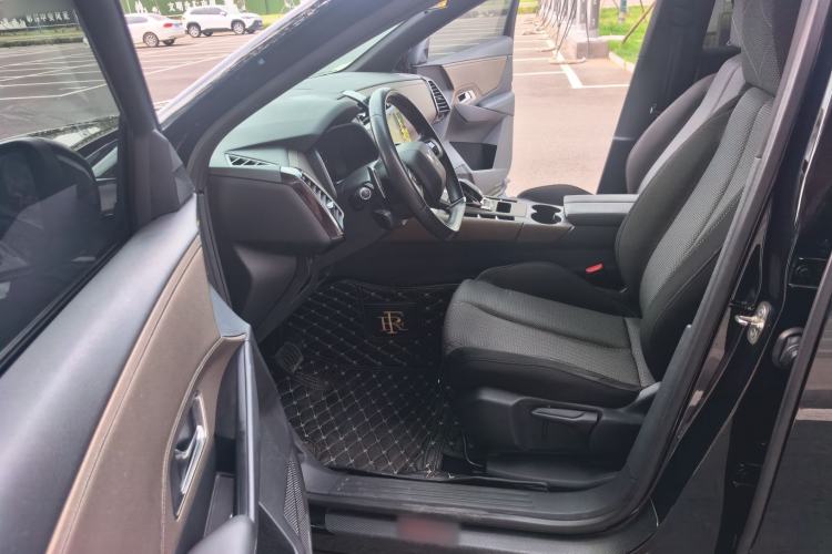Used DS 7 2018 35THP Bastille Edition Left Front Seat