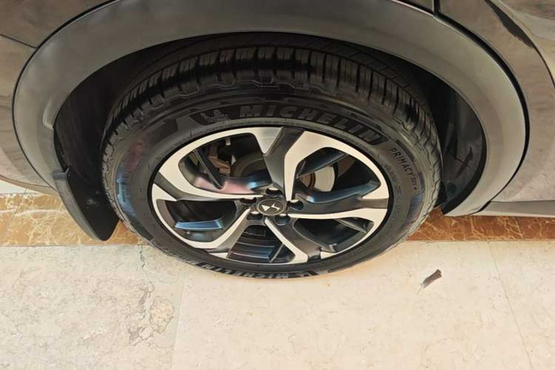 Used DS 7 2018 45THP Rivoli Prestige Edition Right Rear Wheel Hub