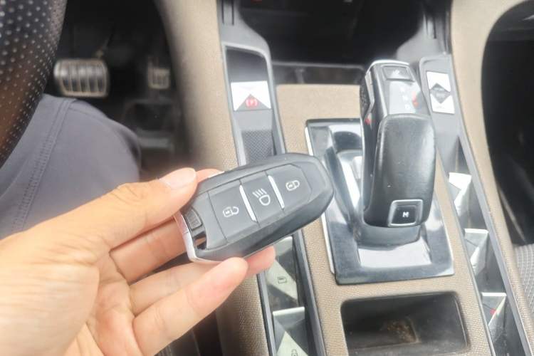 Used DS 7 2018 35THP Pashy Edition Vehicle Key