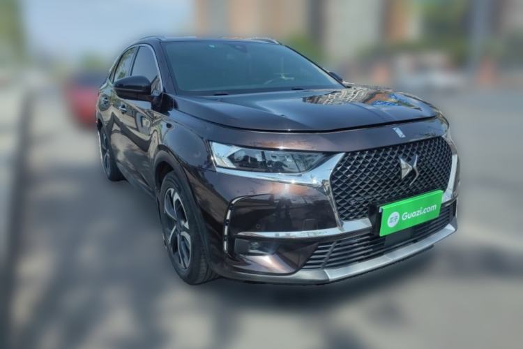 Used DS 7 2018 45THP Rivoli Prestige Edition Front Right 45 Deg