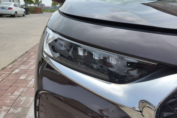 Used DS 7 2018 45THP Opera Edition Right Front Headlight