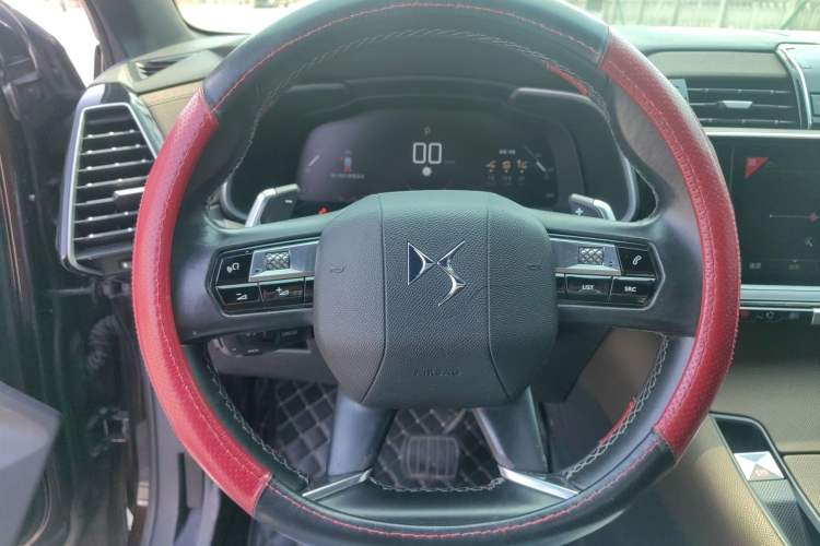 Used DS 7 2018 45THP Rivoli Prestige Edition Steering Wheel