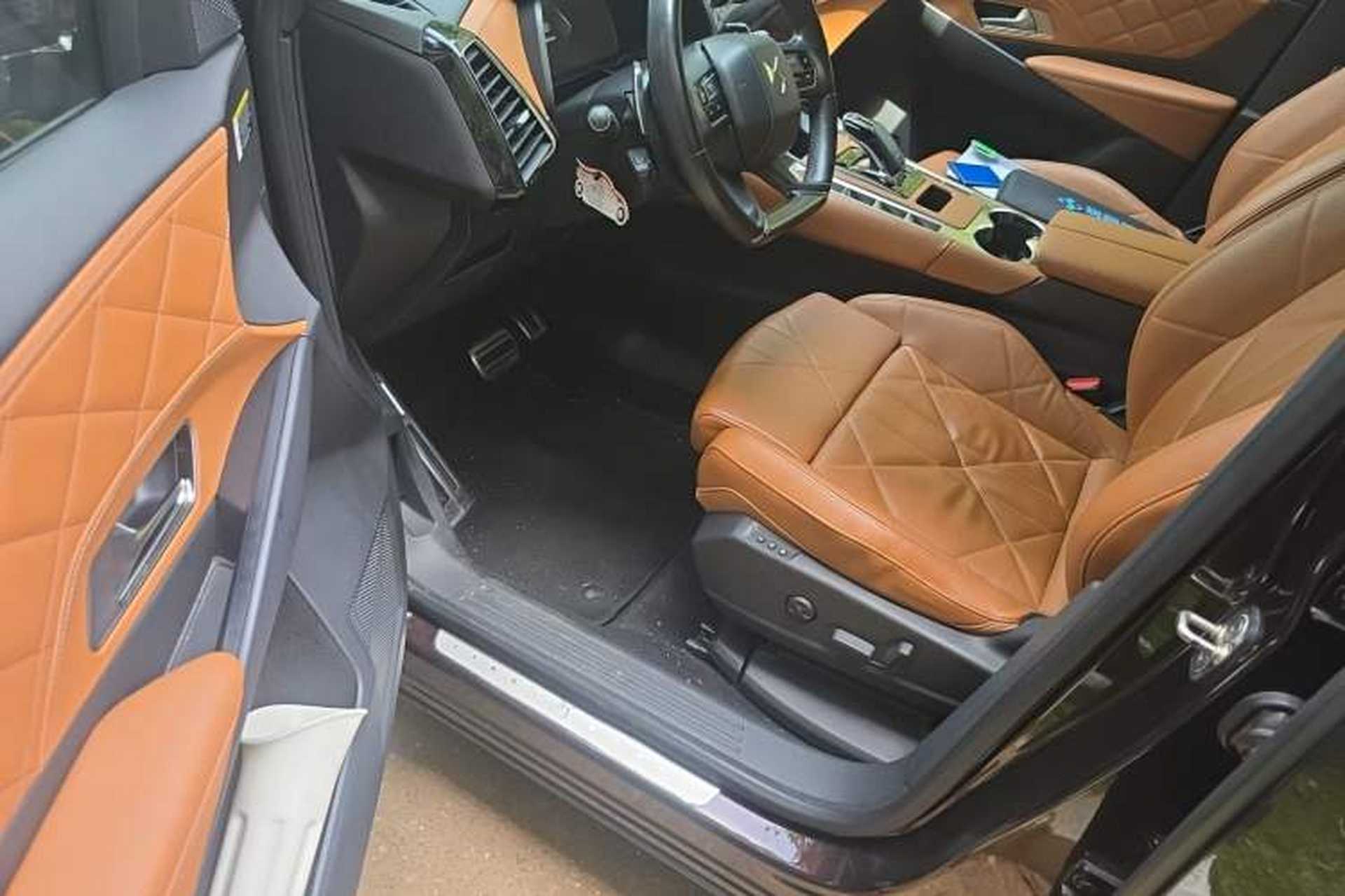 Used DS 7 2018 45THP Rivoli Pioneer Edition Driver Seat