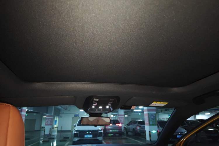Used DS 7 2018 45THP Rivoli Prestige Edition Headliner