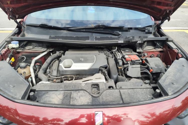 Used DS 7 2018 45THP Sport Edition Engine Bay