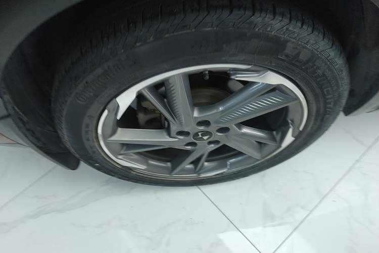 Used DS 7 2018 45THP Rivoli Pioneer Edition Exterior 8