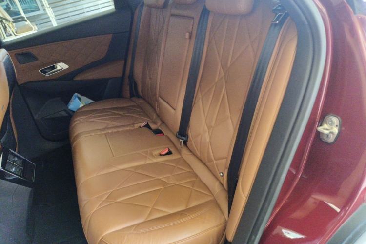 Used DS 7 2018 45THP Rivoli Prestige Edition Interior 4