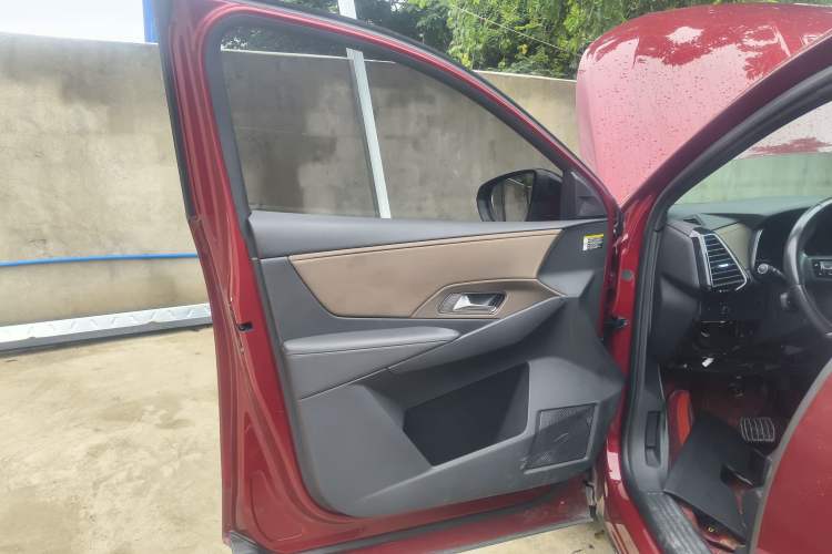 Used DS 7 2018 35THP Pashy Edition Left Front Door Interior