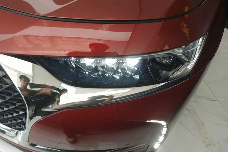 Used DS 7 2018 45THP Rivoli Pioneer Edition Left Front Headlight