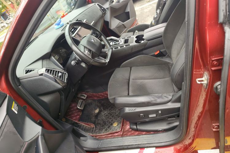 Used DS 7 2018 45THP Sport Edition Left Front Seat
