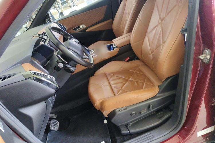 Used DS 7 2018 45THP Rivoli Prestige Edition Left Front Seat