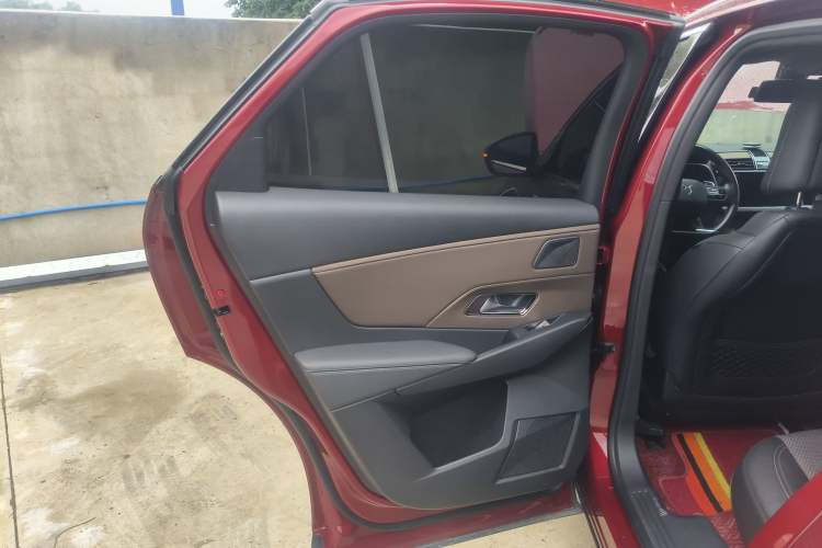 Used DS 7 2018 35THP Pashy Edition Left Rear Door Interior