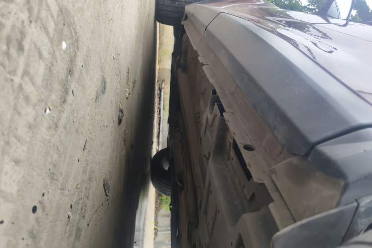 Used DS 7 2018 35THP Pashy Edition Left Side Sill