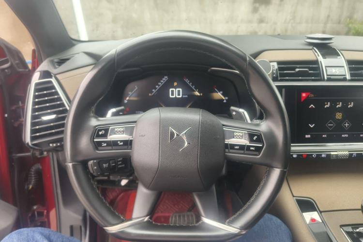 Used DS 7 2018 35THP Pashy Edition Steering Wheel