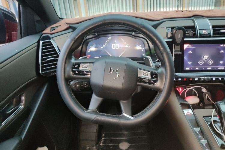 Used DS 7 2018 35THP Pashy Edition Steering Wheel