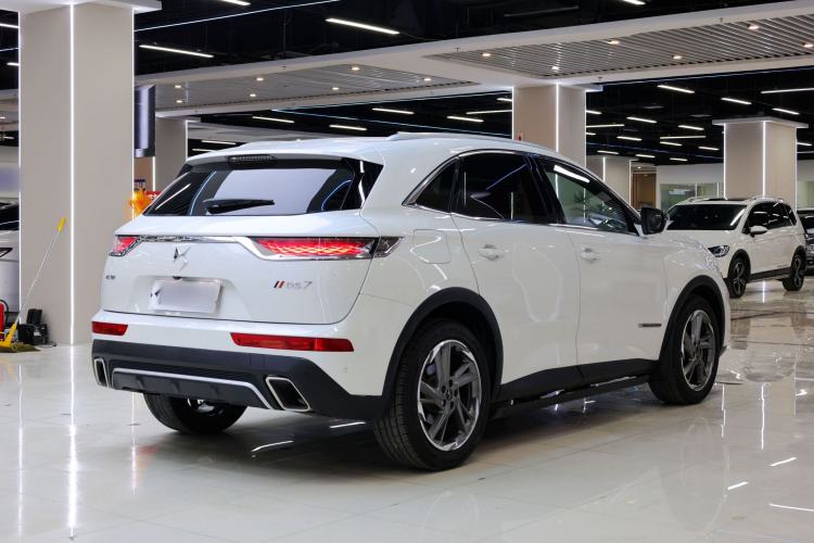 Used DS 7 2018 45THP Opera Edition Exterior 10