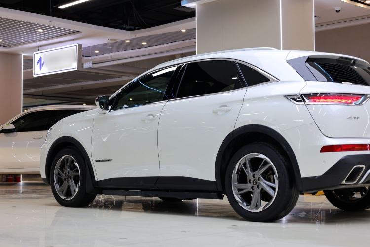 Used DS 7 2018 45THP Opera Edition Exterior 8