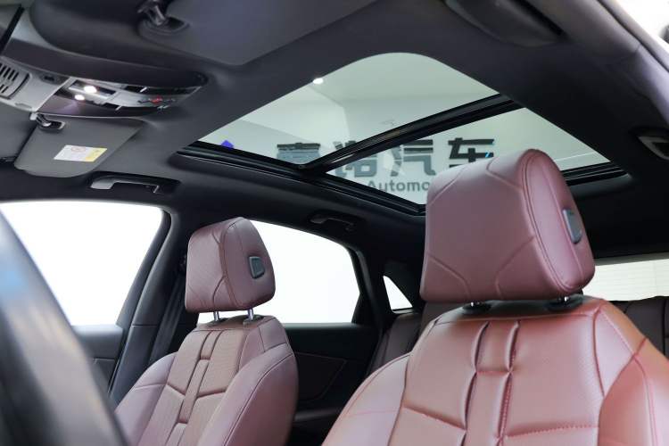 Used DS 7 2018 45THP Opera Edition Headliner