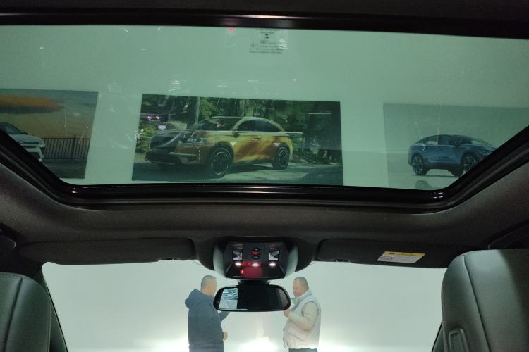 Used DS 7 2018 45THP Opera Edition Headliner