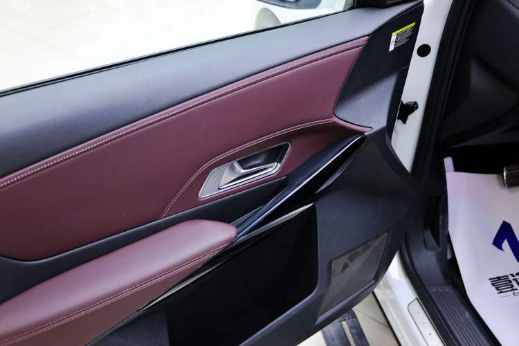 Used DS 7 2018 45THP Opera Edition Interior 2