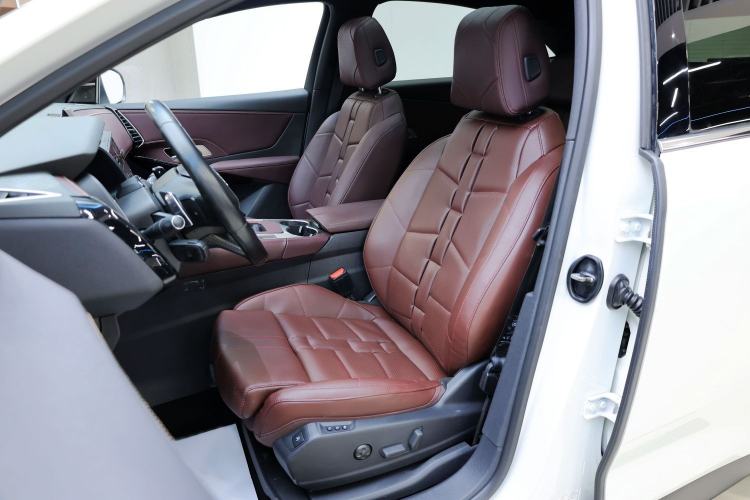 Used DS 7 2018 45THP Opera Edition Interior 6