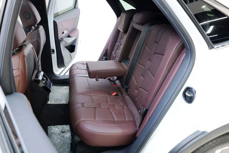 Used DS 7 2018 45THP Opera Edition Interior 9