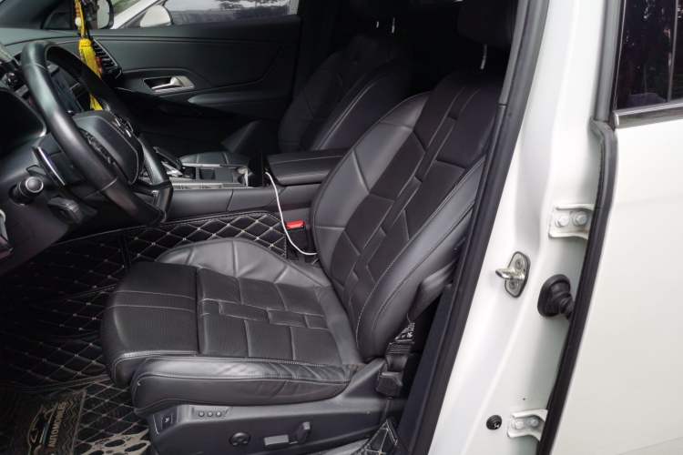 Used DS 7 2018 45THP Rivoli Pioneer Edition Left Front Seat