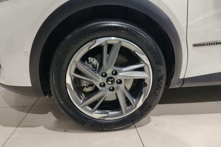 Used DS 7 2018 45THP Opera Edition Left Front Wheel Hub