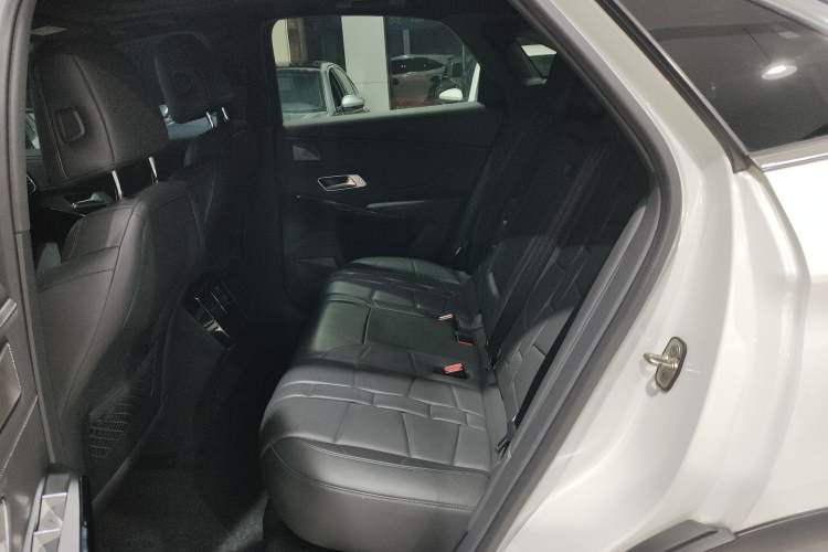 Used DS 7 2018 45THP Opera Edition Left Rear Seat