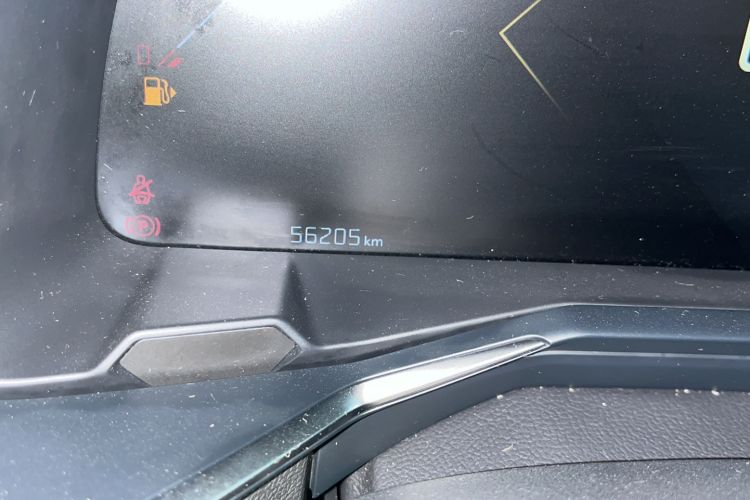 Used DS 7 2018 45THP Rivoli Prestige Edition Odometer Close Up