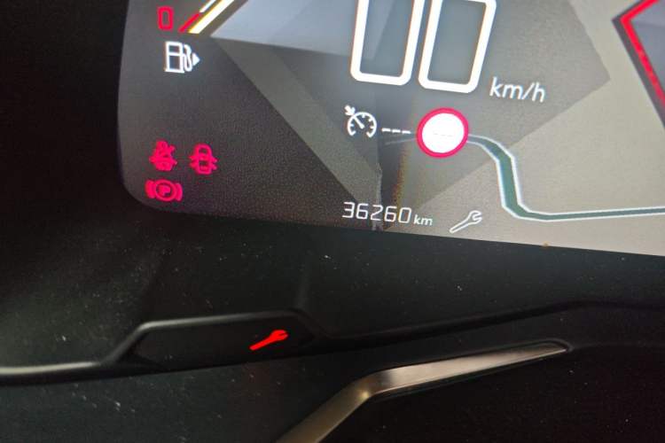 Used DS 7 2018 45THP Rivoli Pioneer Edition Odometer Close Up