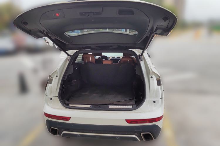 Used DS 7 2018 45THP Rivoli Prestige Edition Trunk