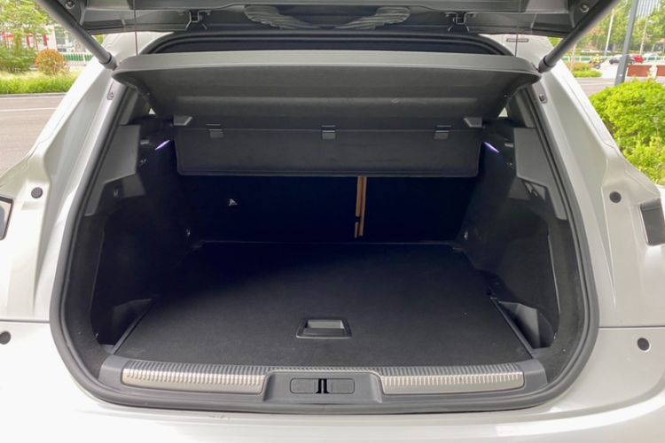 Used DS 7 2018 45THP Rivoli Pioneer Edition Trunk