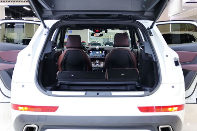 Used DS 7 2018 45THP Opera Edition Trunk
