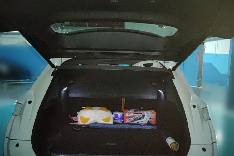 Used DS 7 2018 45THP Rivoli Pioneer Edition Trunk