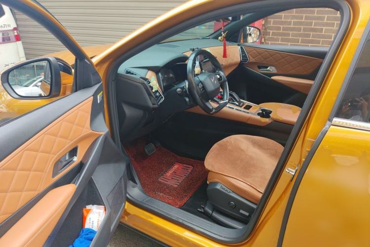 Used DS 7 2018 45THP Rivoli Prestige Edition Driver Seat