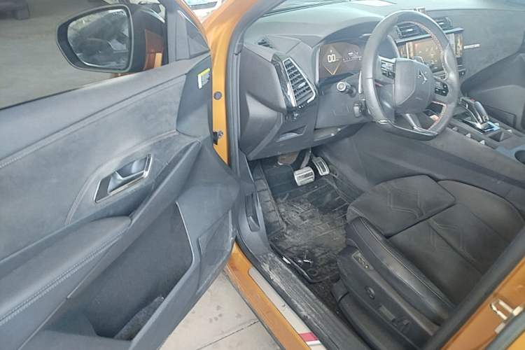 Used DS 7 2018 45THP Sport Edition Driver Seat